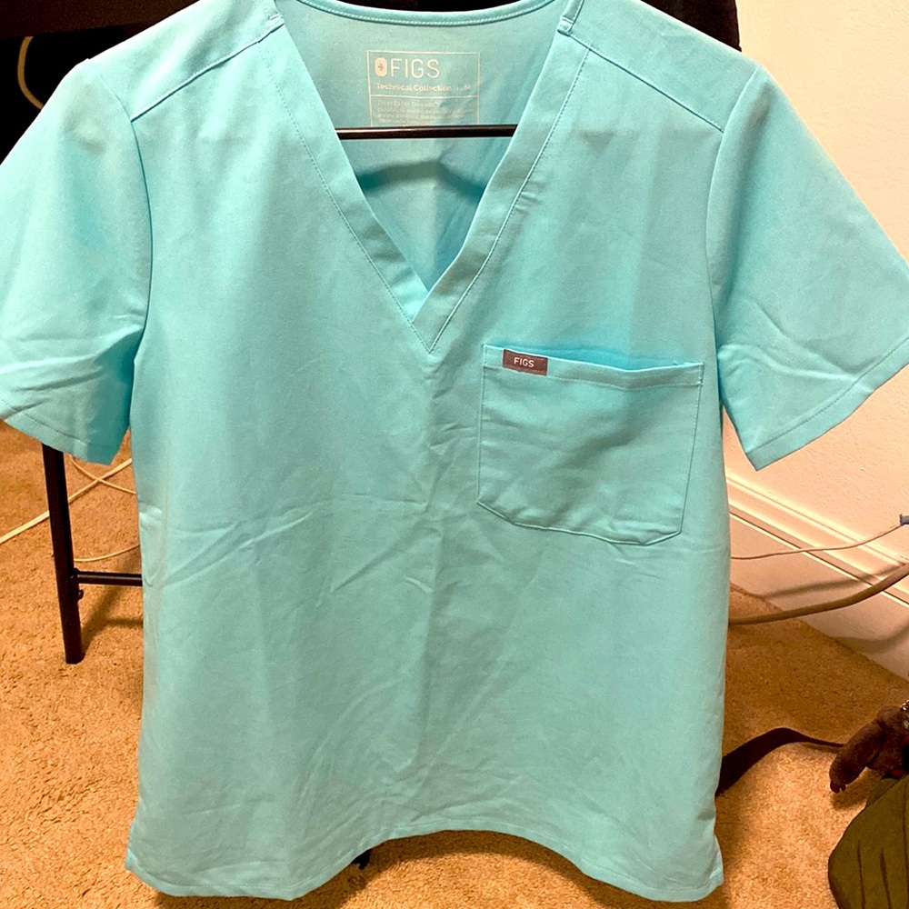 FIGS Catarina Scrub Top FRESH AQUA color no longer available